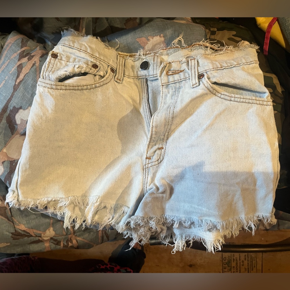 High Waisted Denim Levi’s Shorts